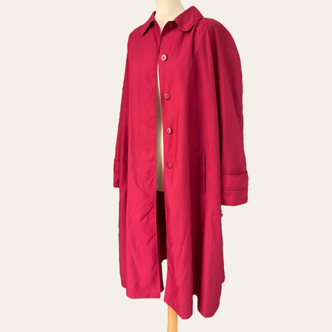 Trench fluide rouge