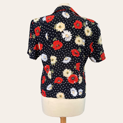 Blouse à pois et fleurs