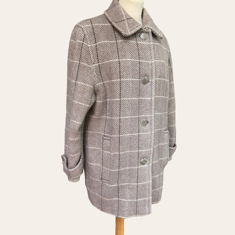 Checked woolen coat