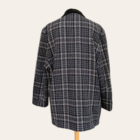 Checked wool blazer