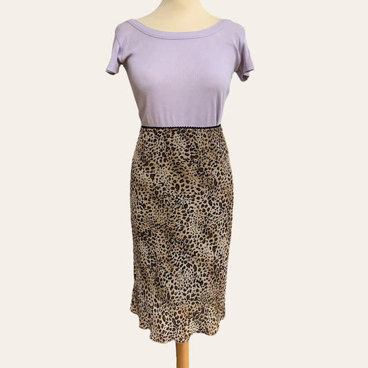 Leopard print midi skirt