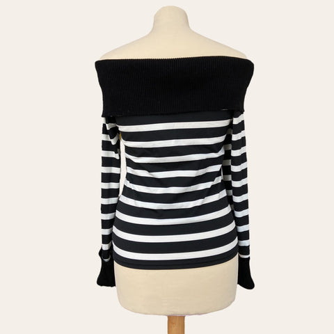 Sailor top with dropped collar