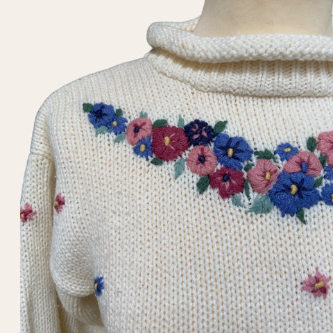 Embroidered knit