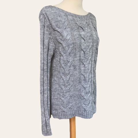 Pull torsadé en laine