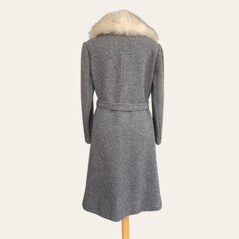 Wool coat with fur collar and belt