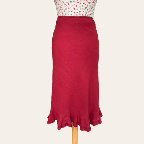 Mid-length lace-up skirt