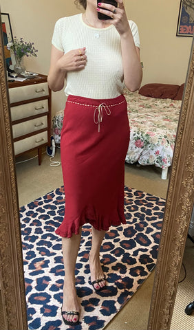 Mid-length lace-up skirt