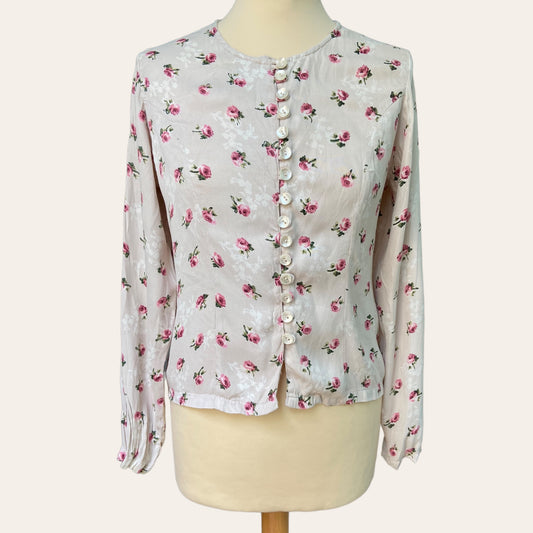 Floral print buttoned blouse