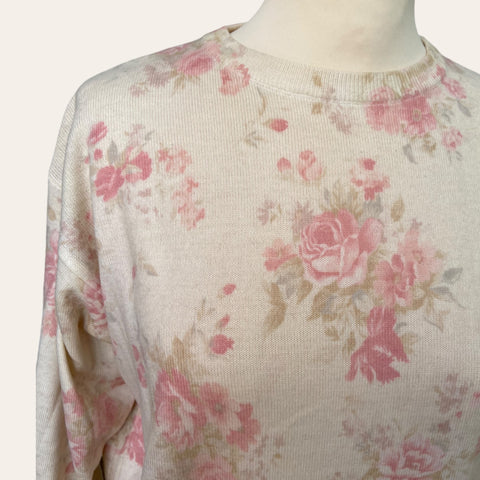 Pull lainé imprimé floral