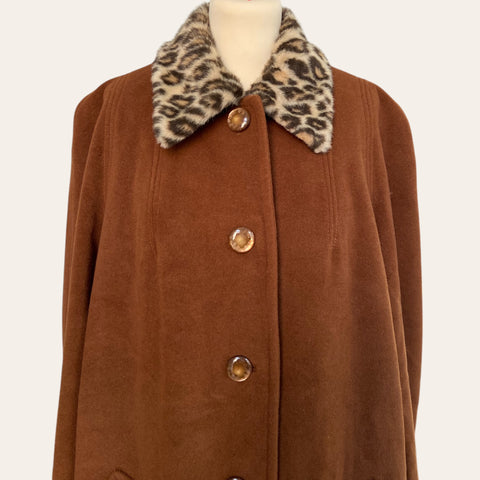 Leopard fur collar wool coat