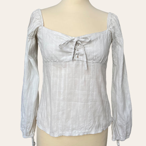 Blouse à laçage