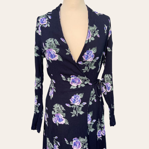 Floral print wrap dress