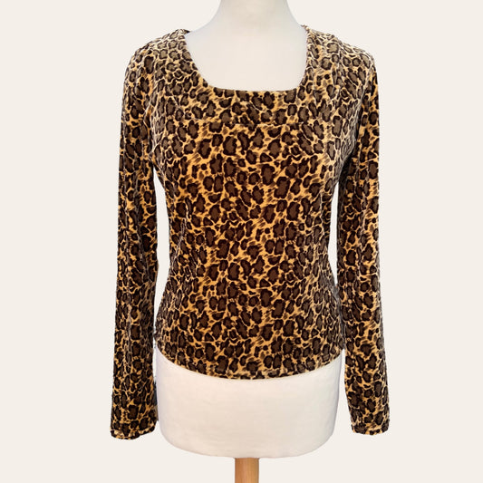 Leopard print velvet top