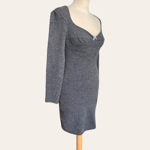 Balconette wool dress