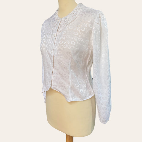 Blouse à broderies