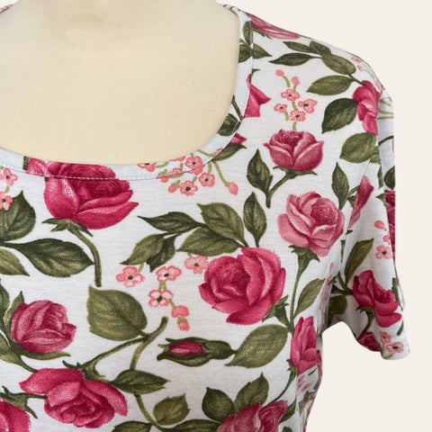 Floral print t-shirt