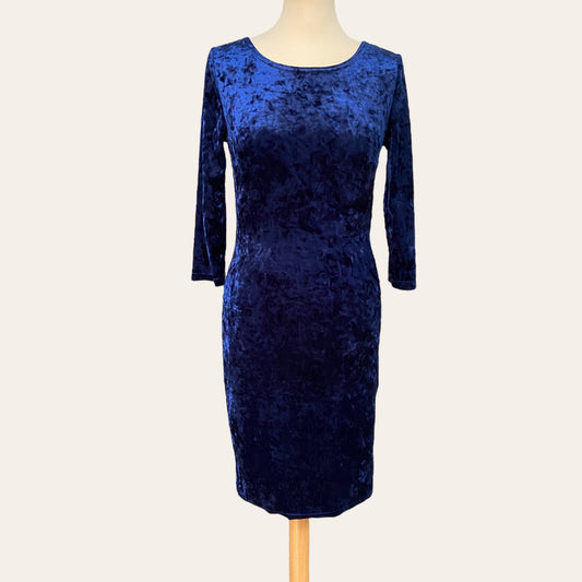 Robe en velours bleu nuit