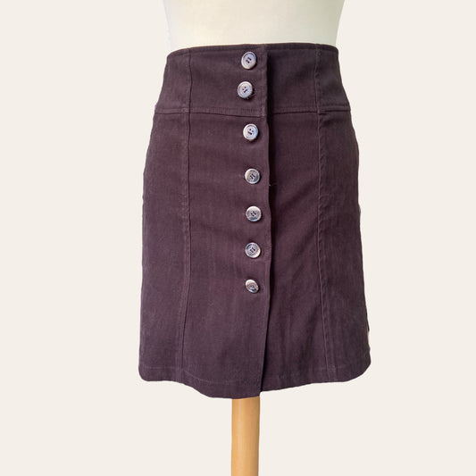 Buttoned mini skirt