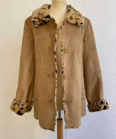 Manteau à imprimé léopard