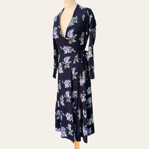 Floral print wrap dress