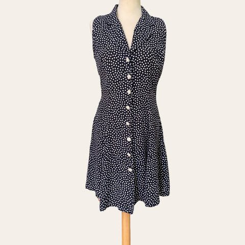 Robe boutonnée à pois