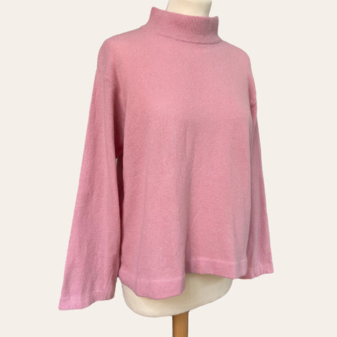 Pull rose bonbon lainé