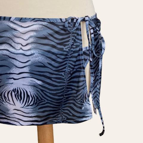 Zebra swimsuit and its sarong