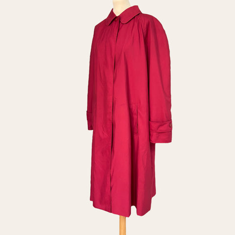 Trench fluide rouge