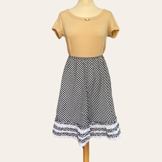 Flared gingham print skirt