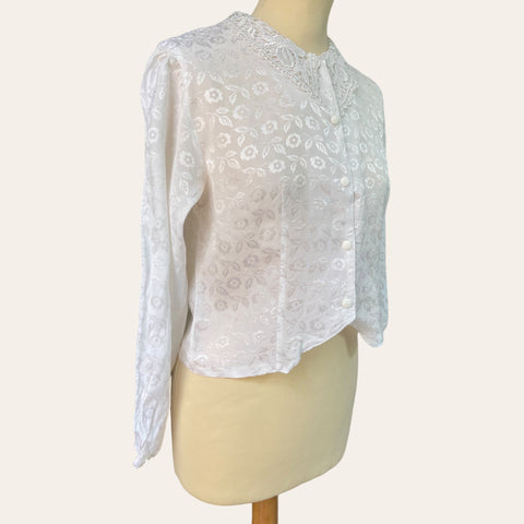 Blouse à broderies