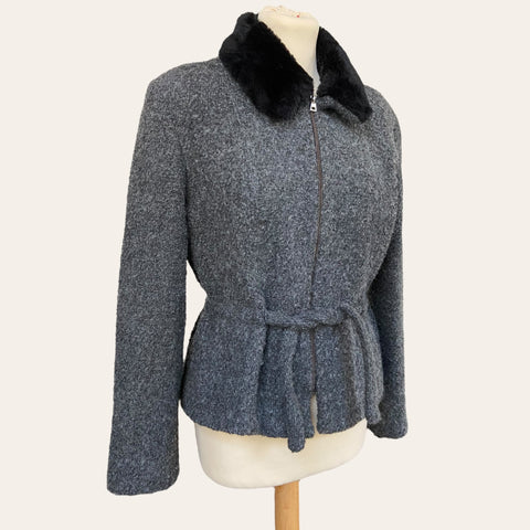 Veste en laine cintrée