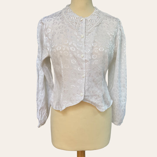 Embroidered blouse