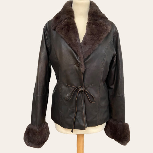 Manteau simili cuir et fourrure