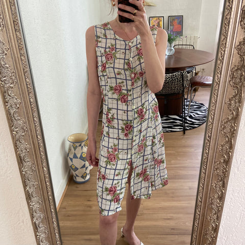 Floral print buttoned dress