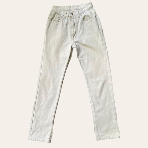 White straight jeans