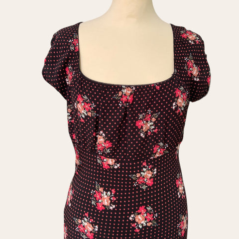 Robe midi à imprimé pois et fleurs
