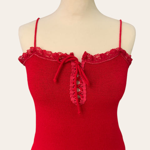 Top à laçage et dentelle