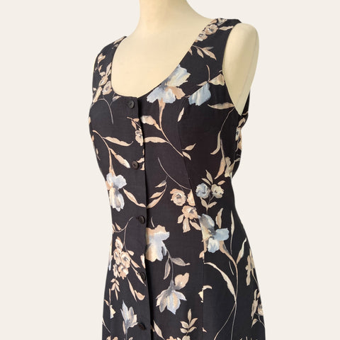Floral print buttoned dress